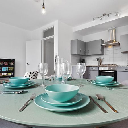شقة Modern 2Br Near Tower Bridge لندن المظهر الخارجي الصورة